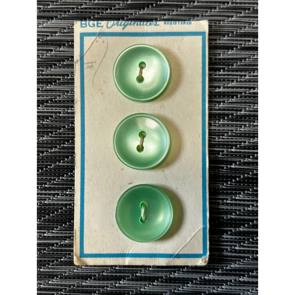 Vintage BGE Originales Seafoam Green Buttons 3/4‎ Inch Size 28 Set of 3 Japan